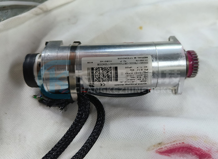 庫(kù)卡機(jī)器人KR 6 R900 sixx C異響維修